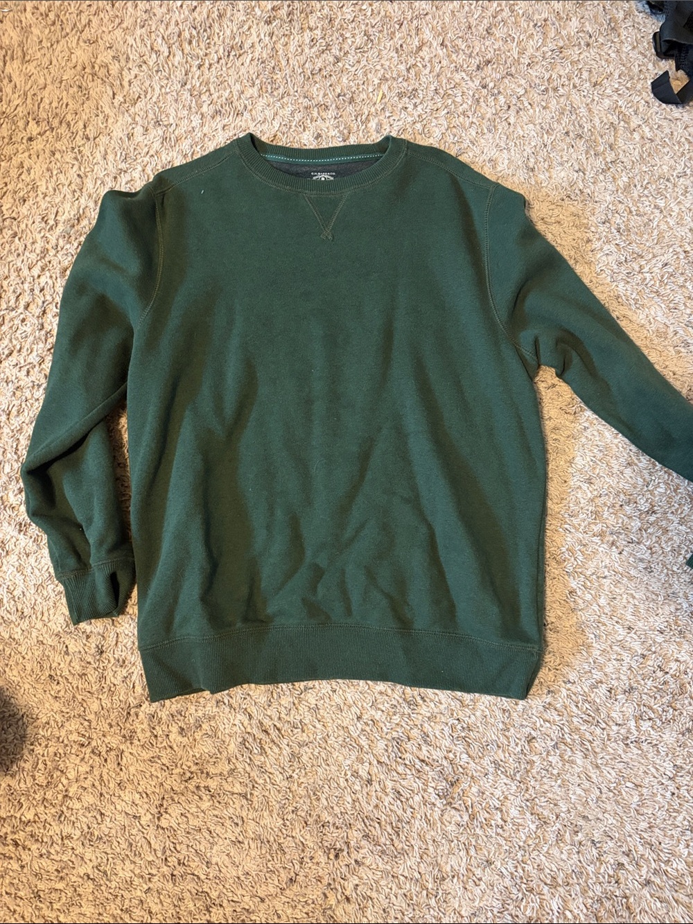 G.H. Bass & Co. Forest Green Crewneck Sweatshirt